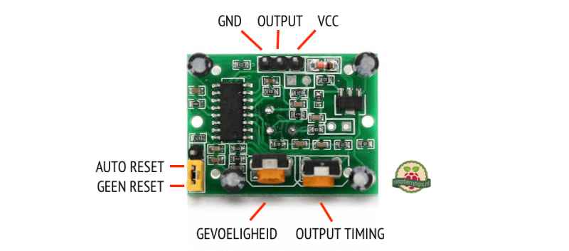File:HC-SR501-bewegingssensor-pins.png