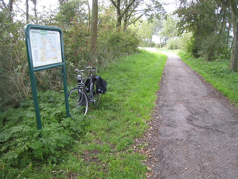 File:Fietsroute Netwerk Laag Holland knooppunt 09 2.jpg